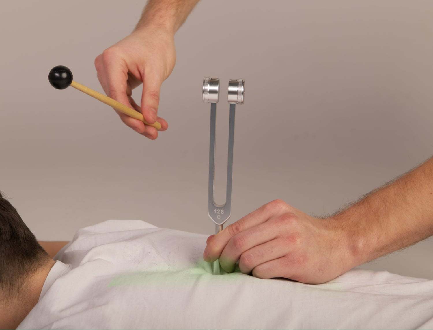MediFork™ - 128 Hz helende tuning gaffel